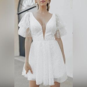 Untamed Petals -Lottie